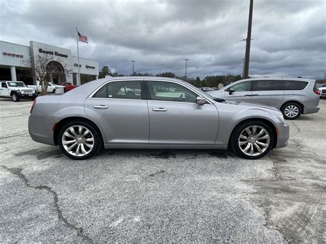 Pre Owned 2018 Chrysler 300 Limited 4dr Car In Carrollton 20148a