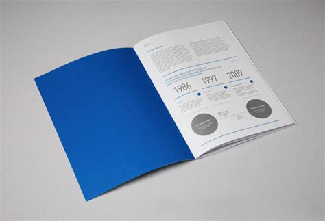 Contoh katalog pameran seni rupa di sekolah. Katalog dan Buklet dengan Desain Inspiratif | 18 Contoh Idea
