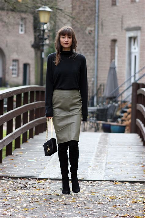 The Leather Pencil Skirt Pencil Skirt Outfits Fashion Skirts With Boots