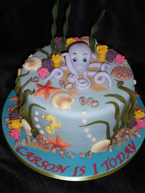Under The Sea Themed Cake Everything Edible And Made From Fondant Themed Cakes