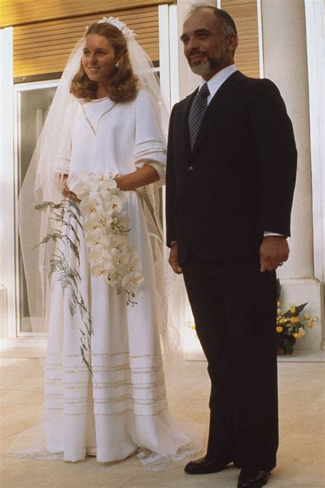 31 Iconic Royal Wedding Dresses Best Royal Wedding Gowns