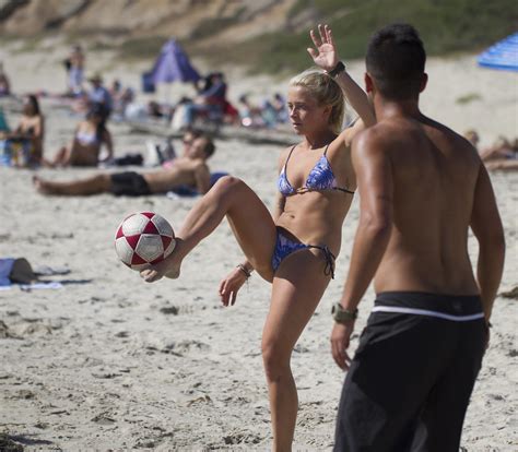 Beach Soccer Girl These Were Brazilians Visiting San Diego Flickr