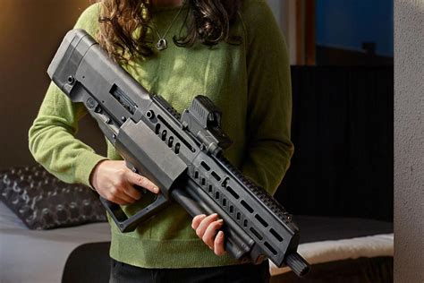 Israel Weapon Industries Just Entered The Tactical Shotgun