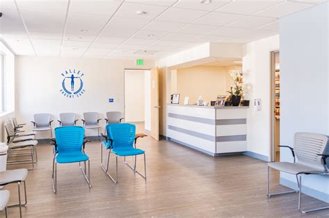 Urgent Care Northridge  Valley Urgent Care  (818) 3499966