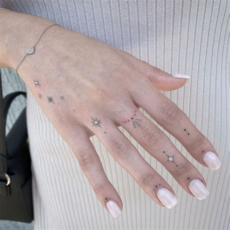 12 Dainty And Minimalist Star Tattoo Ideas For Your Next Ink Previewph