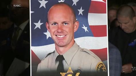Suspect Arrested In Murder Of La Sheriffs Deputy Who Was Ambushed At