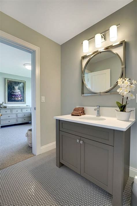 A Lot Of Experts Recommend Grey Colors For The Walls Floors And