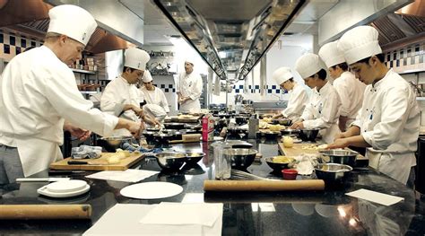 Top 5 Reasons To Attend Culinary School Study And Go Abroad