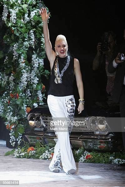 Singer Designer Gwen Stefani Walks The Runway At The Lamb By Gwen News Photo Getty Images