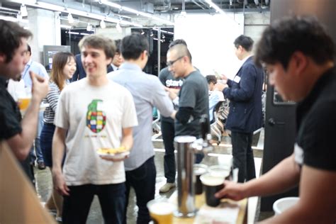 딜리버리히어로는 작년 12월 우아한형제들과 배민 인수에 합의했다. '배달의민족은 푸드테크 분야 서비스' 우아한형제들 김봉진 ...