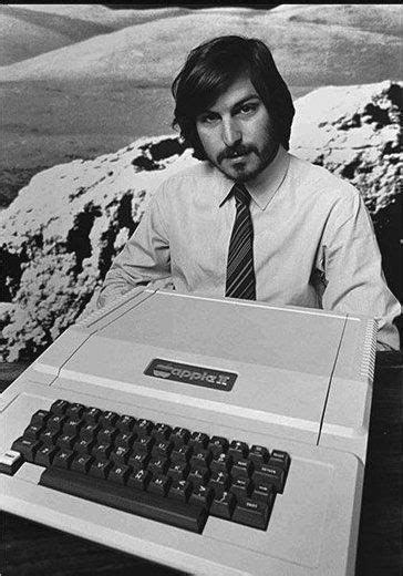 Steve Jobs In 1976 With The Apple Ii It Had 4kb Of Memory Apple Ii