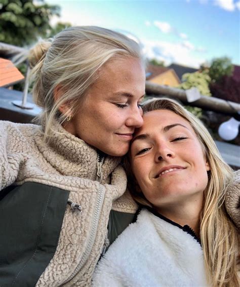21.7k Likes, 220 Comments - Pernille Harder (@pharder10) on Instagram