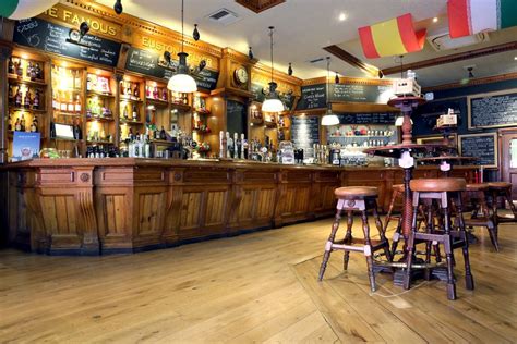 On average, you can find up to 211 flights per week on this route. The Euston Flyer, one of many classically styled pubs in ...