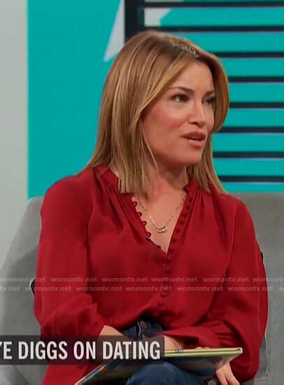 Wornontv Kits Red Button Down Blouse On Access Hollywood Kit Hoover
