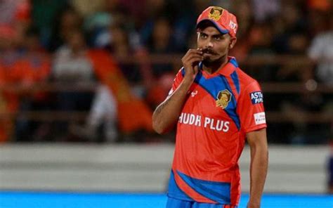Ravindrasinh anirudhsinh jadeja (born 6 december 1988), commonly known as ravindra jadeja, is an indian international cricketer. Sitanshu kotak hails Ravindra Jadeja as one of the best ...