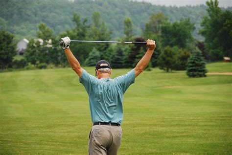 Best Golf Stretches And Warm Ups
