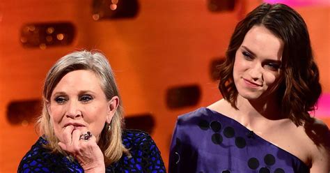 Star Wars Carrie Fisher Gave Daisy Ridley Sex Advice On Set “dont Go