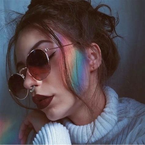 Pin By Susanfelder On Style Aesthetic Makeup Fashion Pictures Rainbow Aesthetic