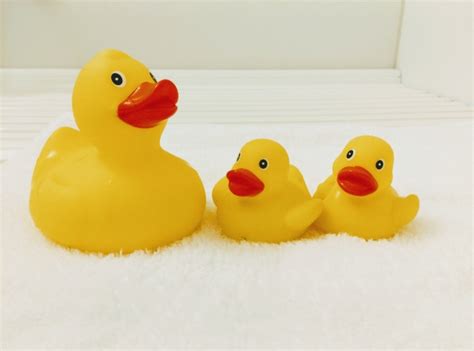 【2020日本正規品 特大】ゲルクッション 無重力クッション xsiyu 腰楽クッション ゼロクッション ビッグサイズ 座布団 二重 体圧分散 ハニカム 通気 蒸れない. お風呂場の寒さ対策グッズで子供もママも快適&ヒートショック ...