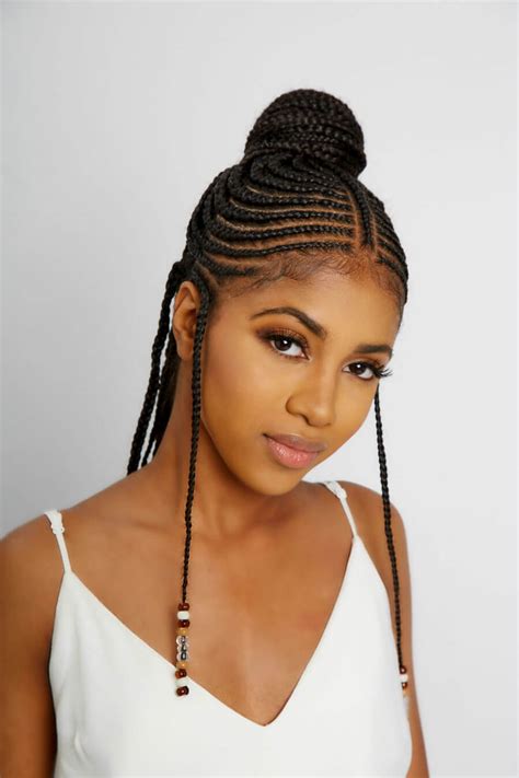 Besides, with the awesome hairstyles listed below you will attract attention, admiring glances and sincere smiles. 25 Lemonade Braids Hairstyles for All Ages Women | Hairdo ...