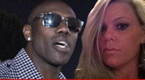 Terrell Owens Wife Hes Gonna Pay For This Divorce