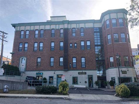 303 Main St Unit 3c Port Washington Ny 11050 Apartment For Rent In