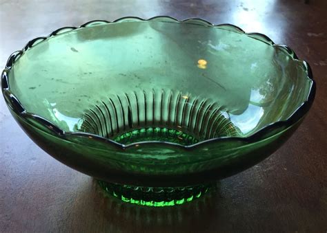 Vintage Eo Brody Co M2000 Cleveland Oh Usa Green Ribbed Scalloped