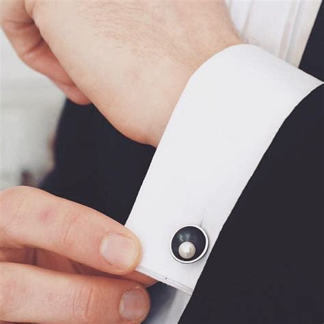 Amazon ksa brings to you amazing egift cards for every occasion such as anniversaries, birthdays, congratulations, thank you and more. Pearl Cufflinks 30th Anniversary Cufflinks For Men Art ...