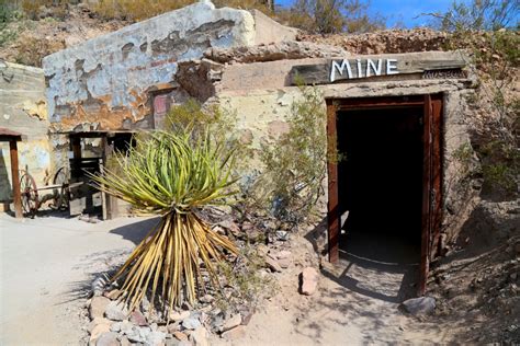 A Guide To Visiting Oatman Arizona World Adventurists