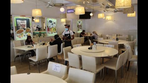 Nah, kami berikan 5 cadangan kedai makan untuk korang semua cuba sekitar johor bahru! Kedai makan beroperasi hingga 10 malam di Kelantan - YouTube
