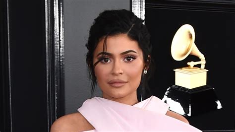 Kylie Jenner Reveals Elaborate Valentines Day Decorations This Is