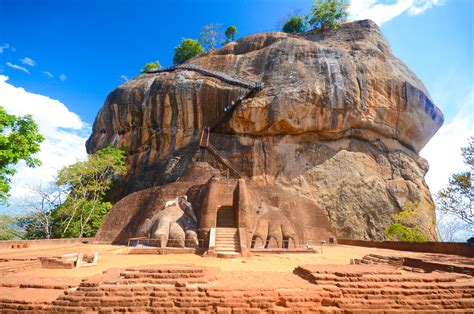 Sigiriya And Cave Temple Tour Arooha Tours Sri Lanka