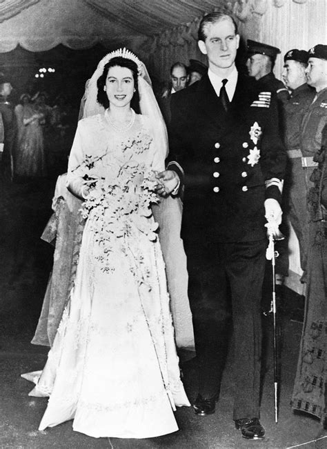 12 Photos Of Prince Phillip And Queen Elizabeths Wedding