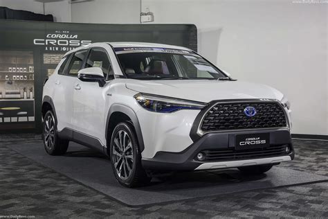 New toyota corolla cross looks like the illegitimate child of a rav4 and a corolla. 2021 Toyota Corolla Cross - Dailyrevs