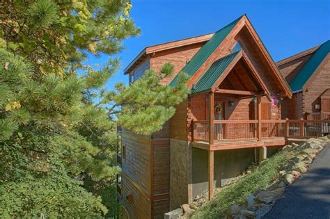 Cabins usa in gatlinburg is dedicated to providing quality cabin. Luxury Gatlinburg Cabin Indoor Pool | Cabins USA Gatlinburg