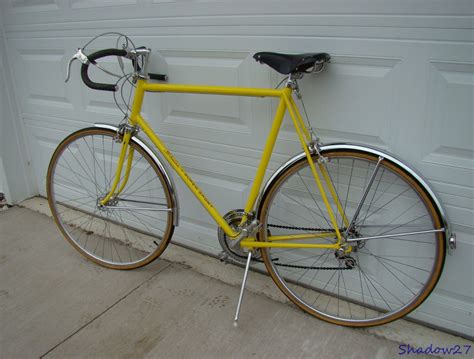 This new 2005/06/07 model is very surprising! 1972 SCHWINN SUPER SPORT NOS? | The Classic and Antique ...