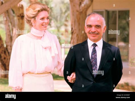 Im Voraus Menda City Segnen King Hussein Of Jordan And His Wives