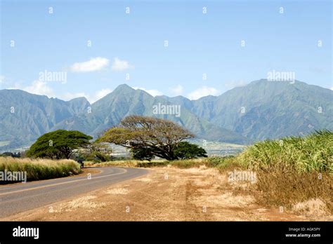 West Maui Mountains Stock Photo Alamy