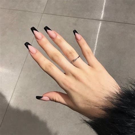 𝓜 On Twitter Kylie Nails Black Acrylic Nails French Tip Acrylic Nails