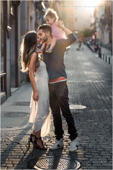 Here are 12 photoshoot ideas to get you started. 50 Family Photoshoot Ideas To Try Out This Weekend!