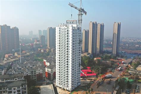 Chinese Company Erects 26 Story Building In Five Days In Hunan