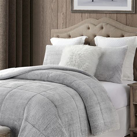 Swift Home Trendy Reversible Ultra Plush Faux Fur And Sherpa Comforter