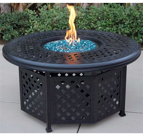 The company's inventory includes a wide range of styles, fabrication, and finish options for all your furnishing needs that include a variety of seating choices, including benches, chaise lounges, chairs, love seats, and ottomans, as well as table tops, bases, and fire pits. Nassau Patio Furniture | Extreme Backyard Designs