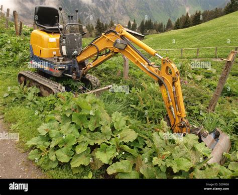 Ihi 9nx Mini Excavator Stock Photo Alamy