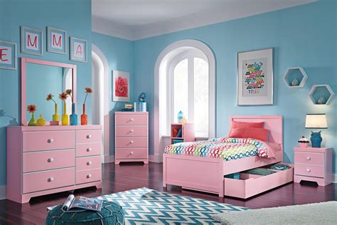What does anak perempuan mean in english? kamar tidur anak perempuan set lengkap warna pink ...