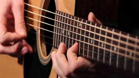 Dm g sampai mati akan kuperjuangkan c f sampai mati akan kupertahankan dm e untukmu dan hanya untukmu am a kurela kau duakan. Kunci Gitar Lagu Mati Bersamamu - Bebi Romeo, Hanya untuk ...