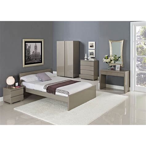 Practical yet stylish, gloss side side coffee tables offer designs for a perfect finish to your living room. Puro Cream or Stone High Gloss Bedside Table 2 Drawer ...