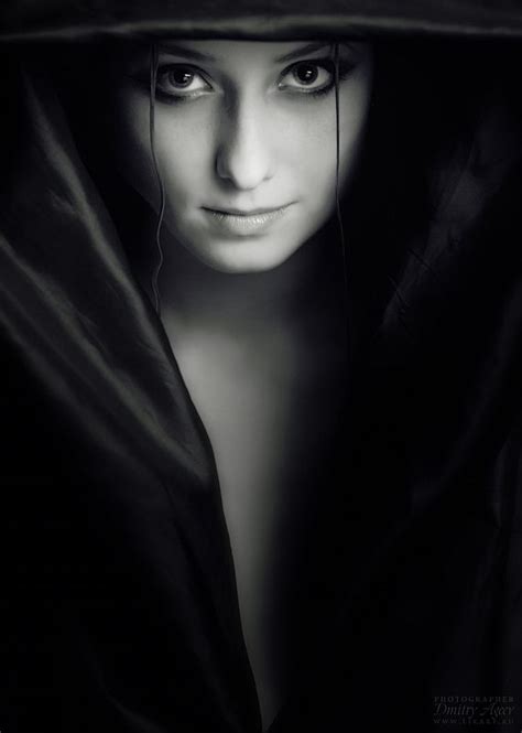 Through The Darkness Portrait Black And White Photography Pose Low Key Portraits Female