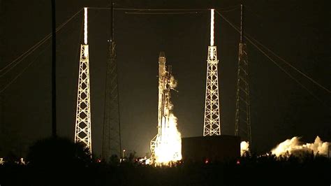 Spacex Successfully Launches Crs 5 Mission Falls Short Landing Falcon