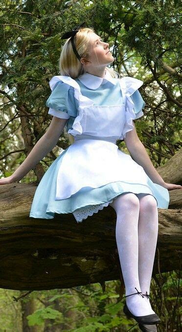 Pin By Justinaaron Setser On Curiouser And Curiouser Alice Costume